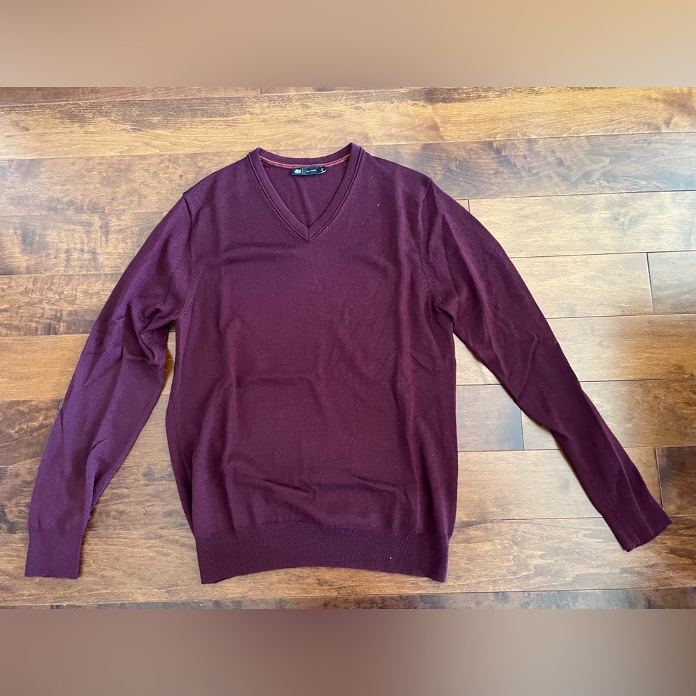 Simons Burgundy Vneck Sweater